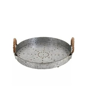Juego de 2 Bandejas para servir de metal galvanizado y madera con asa Diseño elegante Platos de comida rápida duraderos Base plana de cuidado hecho a mano - Product Image 5