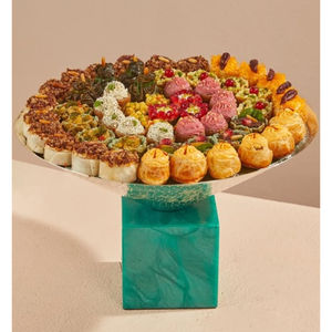 Vaisselle de maison vintage Bonbons Bonbons Bol de service Qualité supérieure Design floral Bol en métal avec support Bols de service au chocolat - Product Image 5