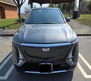 2023 LYRIQ RWD DEBUT Edition Low Mileage Sound Engine R18 Tyre Panoramic Sunroof LED Headlights Ready to Ship - Product Image 1