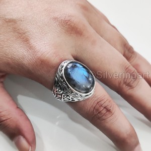 Vente en gros de bagues pour hommes, pierres précieuses labradorite de feu bleu naturel, bague de naissance, bijoux fins lourds de toutes tailles, bague en argent sterling 925 - Product Image 4