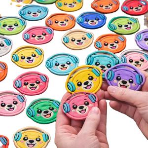 Parches Bordados Coloridos con Cara de Oso, Decoraciones DIY de Alta Calidad para Mochilas, Ropa, Sombreros y Juguetes, 10 Opciones de Color - Product Image 1