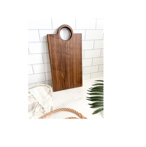 Tabla de cortar de madera de la mejor calidad con colores y tamaños personalizados para servir y cortar verduras y frutas - Product Image 1