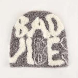 Bonnet respirant sur mesure pour hommes en mohair Bonnet coloré d'hiver Bonnet d'extérieur à vendre - Product Image 6