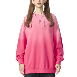 เสื้อสเวตเชิ้ตแฟชั่นฤดูใบไม้ร่วง สีชมพูพื้น ทรงครอป หนัก 220 กรัม ผ้าฝ้าย 100% สไตล์สปอร์ต สตรีทแวร์ สำหรับผู้หญิงและเด็กผู้หญิง ทรงไหล่ตก - Product Image 1