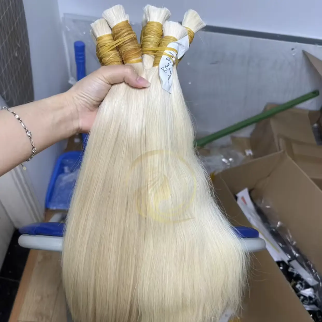 Alle Kleur Natuurlijke Rechte Groothandel Fabriek Prijs 100% Vietnamees Menselijk Haar Gemaakt Van Een Hoofd Haar Russische Bulk Haar