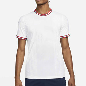 บริการ OEM เสื้อฟุตบอลแบบยูนิเซ็กซ์ พิมพ์ลายแบบซับลิเมชั่น สำหรับชุดกีฬา เสื้อฟุตบอลทีม รุ่นใหม่ - Product Image 1