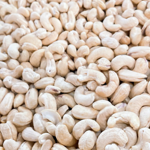 ถั่วเม็ดมะม่วงหิมพานต์ W180จากผู้ผลิตแซนติโก - Product Image 1