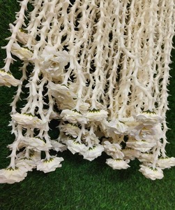 Guirlande de cordes de rose tubéreuse, décoration de mariage murale indienne, toile de fond de scène, guirlande de mariage, toile de fond de festival et de fête, - Product Image 1