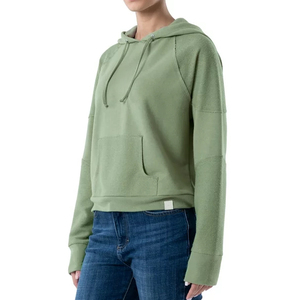 Sudadera Extra Grande con Detalles Desgastados para Mujer, Hecha de Mezcla de Algodón Grueso con Bordes Crudos y Estética Urbana Contemporánea - Product Image 2