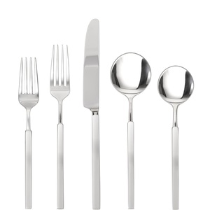 Elegante juego de cubiertos de cinco piezas, cubiertos con espejo de acero inoxidable brillante para el hogar, cocina, banquete, fiestas de boda - Product Image 5