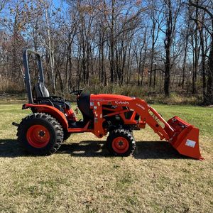 Tracteur à roues LX2620HSD 24HP 700kg - Product Image 1