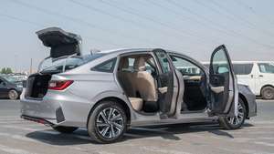 VENTAS RÁPIDAS DE Toyota Yaris S Sedán USADO - Product Image 4