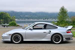 Porsche 911 Turbo Coupé d'occasion 2001, conduite à gauche/droite - Product Image 3