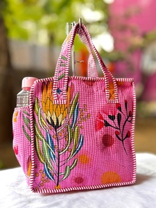 Bolsa de Mano Grande de Algodón Acolchada para Mujer, Bolsa de Compras de Algodón Hecha a Mano con Estampado, Bolsa de Hombro Acolchada con Estampado - Product Image 4