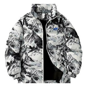 Veste matelassée d'hiver tendance, col montant, logo sur le devant, légère, chaude, vêtements d'extérieur, impression couleur, streetwear - Product Image 1