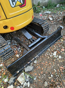 Excavadora Usada de 3.5 Toneladas, Marca Cat 303.5e, de Segunda Mano, con Pocas Horas de Trabajo, Calidad Profesional, Alto Rendimiento y Bajo Precio - Product Image 3