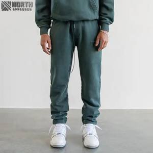 Chándal de terciopelo personalizado de alta calidad, ropa deportiva para hombre, traje de terciopelo, chándales de terciopelo de lujo para hombre, chándal Vintage - Product Image 3