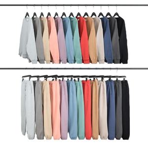 Vente en gros de sweats à capuche unisexes 400 GSM Premium Sweatshirts lourds Prix d'usine Fourniture de sweats chauds et doux confortables - Product Image 3