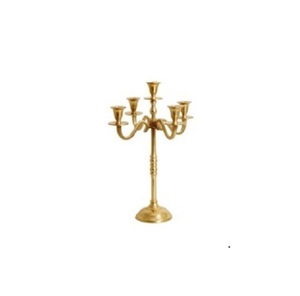 Candélabres décoratifs de mariage en métal plaqué or de grande taille personnalisés, lot de deux candélabres au design traditionnel à 5 bras - Product Image 6