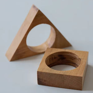 Anillo de Servilleta de Madera Premium con Detalles Elegantes para Cenas Sofisticadas y Decoraciones Festivas - Product Image 1