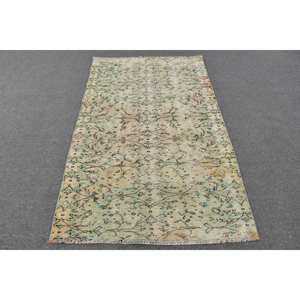 Alfombra turca vintage de 3,8x6,3 pies, área grande clásica, lana verde y Beige con patrón rectangular abstracto, respaldo de látex para uso en el pasillo - Product Image 1