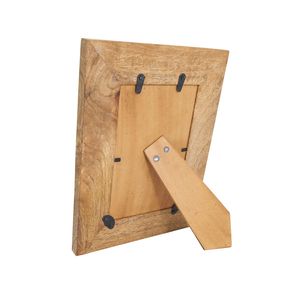Marco de fotos de madera para mesa, ideal para escritorios, estantes, esquinas de la cama, compacto y elegante. - Product Image 1