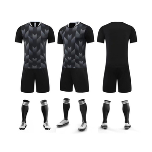 Set di maglie da calcio personalizzate Unisex di alta qualità - Product Image 6