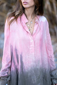 Vente chaude Nouvelle Arrivée Longue Maxi Robes Femmes Tie Dye À Manches Longues Col En V Mode Robe Coton Midi Longueur Bouton Sexy Filles - Product Image 3