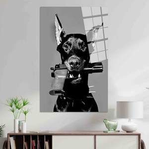 Tableau imprimé sur toile : Chien noir et pistolet sur verre - Art mural tendance, ART SUR VERRE TÉRMÉRISÉ - Product Image 1
