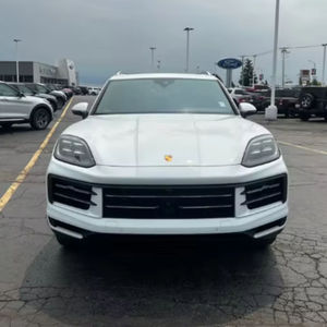 PERFECTO - Occasion - Cayenne Base 2024 - 3.0L V6 24V GDI DOHC Turbo - Boîte automatique 8 vitesses - Product Image 2