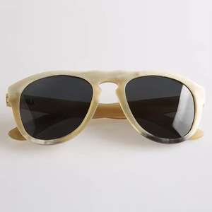 Lunettes en corne de buffle faites à la main pour hommes 100% Qualité supérieure Forme naturelle écologique - Product Image 2