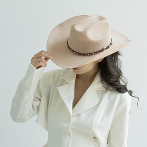 Chapeau Fedora en denim et laine avec chaîne en diamant, tendance automne-hiver, décontracté, unisexe, pour adultes, tendance, pour le shopping en plein air, chaud, style cowboy - Product Image 2