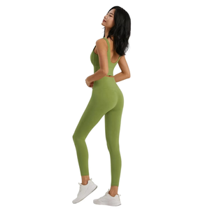 Ensemble de yoga deux pièces pour femme – Tenue de sport ajustée avec logo frontal, respirante en Spandex/Nylon – Vêtements de sport haut de gamme - Product Image 4