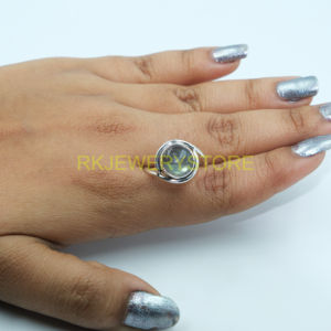 Anillo de Plata de Ley 925 con Cabujón Redondo de Labradorita Natural, Hecho a Mano, Regalo para Mujer, Novia, Regalo de Navidad - Product Image 6