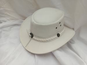 Chapeau de cowboy en cuir blanc de qualité supérieure, vente en gros, chapeau western en cuir véritable avec œillets de ventilation, chapeau de ranch western, chapeau de mode pour l'extérieur - Product Image 4
