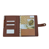Carnet A5 à reliure rigide avec mécanisme de verrouillage coulissant Porte-stylo Tan Couverture rembourrée en cuir PU souple Taille A4 Fournitures scolaires