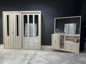 Ensemble de chambre moderne et élégant Bel ajout à n'importe quel espace-pour la maison, la villa, la ferme ou l'hôtel - Product Image 3