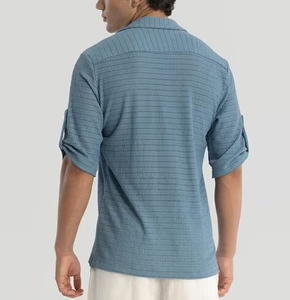 เสื้อเชิ้ตผู้ชายคอปกคิวบา แขนสั้น ติดกระดุม สไตล์ลำลอง สีตามสั่ง ทันสมัยและสวมใส่สบาย สำหรับขายส่ง - Product Image 2