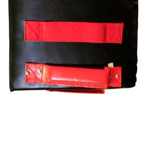 Coussinets thaï en cuir de haute qualité pour les arts martiaux Bouclier de coup de pied de boxe personnalisable respirant avec logo personnalisé Produit de qualité supérieure - Product Image 5