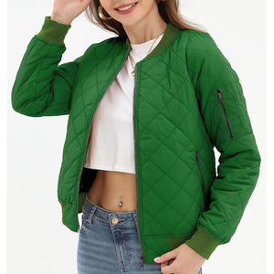Veste bomber d'hiver respirante de haute qualité, faible MOQ, motif pour femmes, vente en gros, logo personnalisé, vestes bomber à fermeture éclair intégrale pour femmes - Product Image 3
