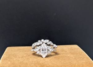 Anillo de Compromiso de Lujo con Moissanita de Corte Marquesa de 1 Ct, Estilo Vintage, Regalo de Aniversario de Bodas, Oro Blanco Sólido de 14k para Mujer - Product Image 4