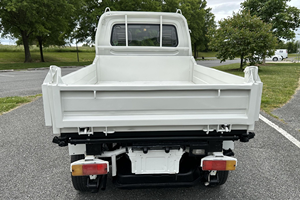 Camion à benne basculante SUZ U KII 4x4 de 1997 - Product Image 3