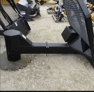 Nueva sierra para árboles giratoria de doble lama para cargadora compacta de dirección deslizante de la marca L Mfgs - Product Image 1