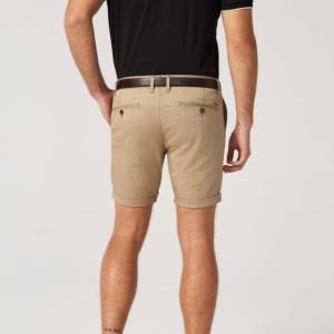 กางเกงขาสั้นชิโน่ผู้ชายสไตล์ลำลองสำหรับฤดูร้อนปี 2025 คุณภาพสูง ผลิตตามสั่ง ผ้าโพลีเอสเตอร์ 100% สีกากี เหมาะสำหรับชายหาด ฟิตเนส แห้งเร็ว ระบายอากาศได้ดี - Product Image 5