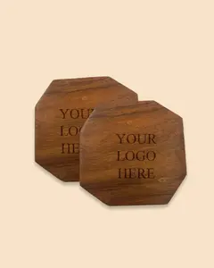 Ensemble de sous-verres en bois d'acacia faits à la main avec logo personnalisé - Product Image 2