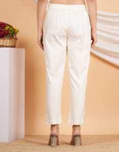 Pantalon en Lycra Crème Blanc Extensible Doux pour Femmes Coupe Classique Conçu pour un Port Quotidien Confortable Casual Bureau Voyage - Product Image 2