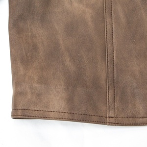 Chaqueta marrón de cuero PU personalizada para mujer, estilo callejero, cuello con hebilla abotonada, fabricantes de chaquetas de cuero fabricadas en lona - Product Image 5