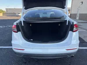 Ford Fusion SE 2020 - Product Image 2