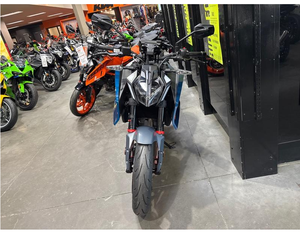 Motocyclette K-T-M 390 Duke 2025 neuve - Option de livraison à domicile disponible ! Garantie de 2 ans ! - Product Image 2