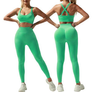 Vente chaude Dames Gym Fitness Vêtements Respirant Sans Couture Yoga Costume Ensemble Fait Spandex Polyester Écologique Personnalisé Avant - Product Image 1